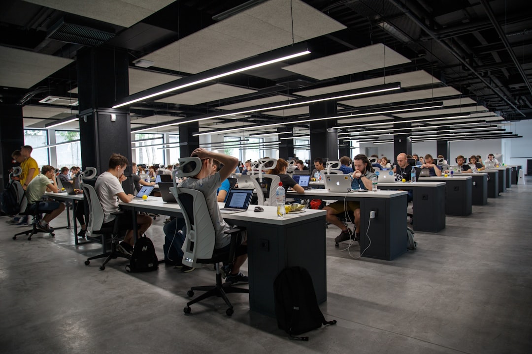Caldo estremo e lavoro: guida HR per le PMI