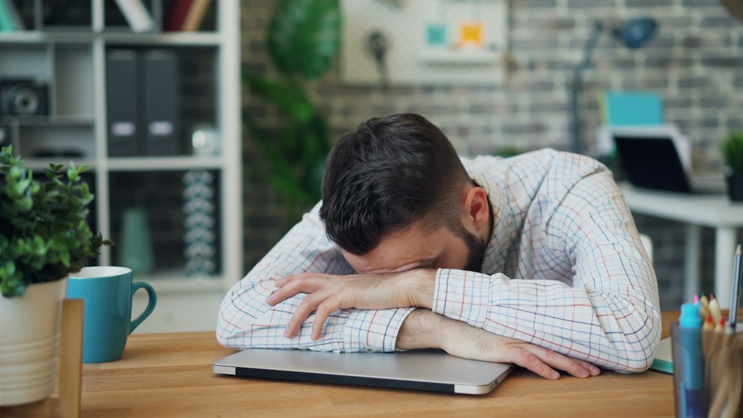 Diritto alla disconnessione digitale: guida per PMI