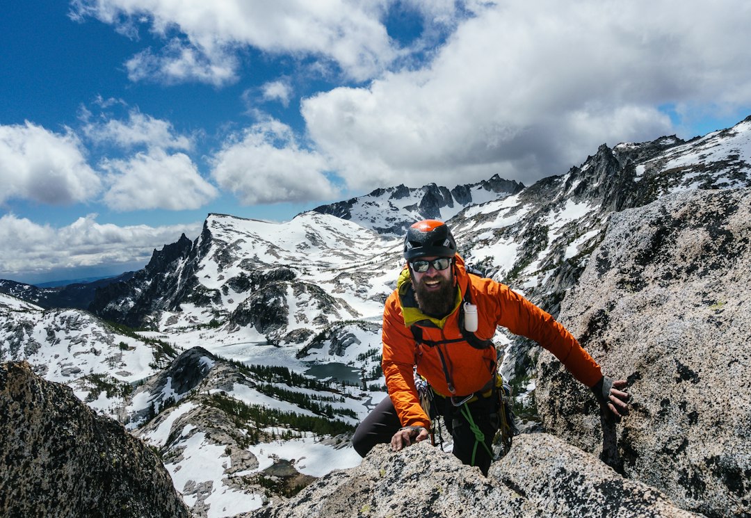 Lavoro in montagna: guida HR per zone a rischio ambientale